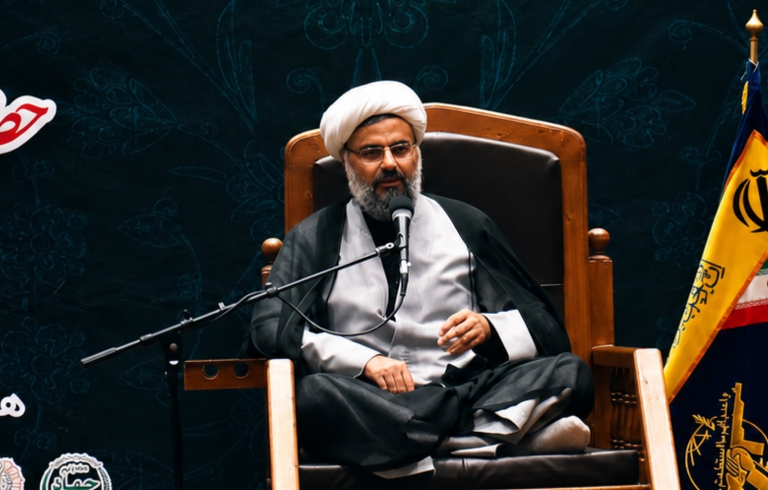 گلستان ما - راز اقتدار انقلاب، تمسک به قرآن، ولایت