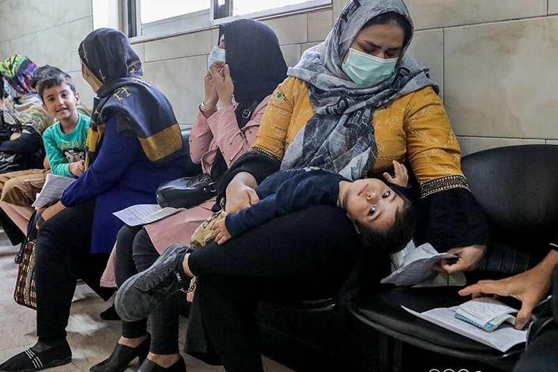 گلستان ما - ازدحام نتیجه مراجعه غیرضروری به متخصصان است