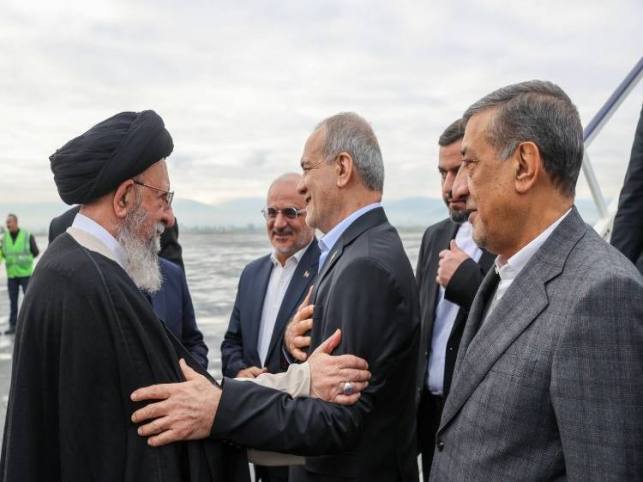 گلستان ما - تصاویری از حضور پزشکیان در گلستان